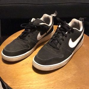 Nike skateboarding shoes